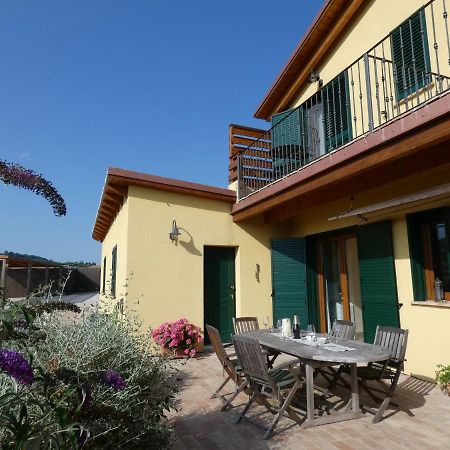 Il Frutteto Bed And Breakfast Ripattone Exterior foto